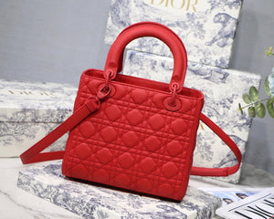 Dior M0565 Medium Lady Dior Cannage Calfskin Bag Red - Default Title - View 4
