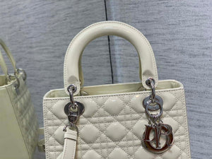 Dior M0565 Medium Lady Dior Patent Cannage Calfskin Bag White Silver - Default Title - View 3