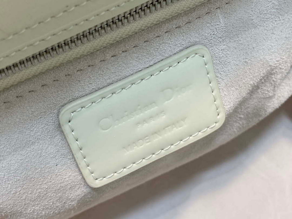 Dior M0565 Medium Lady Dior Patent Cannage Calfskin Bag White Silver