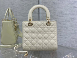Dior M0565 Medium Lady Dior Patent Cannage Calfskin Bag White Enamel Hardware - Default Title - View 6