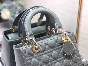 Dior M0565 Medium Lady Dior Patent Cannage Calfskin Bag Gray - Default Title - View 4