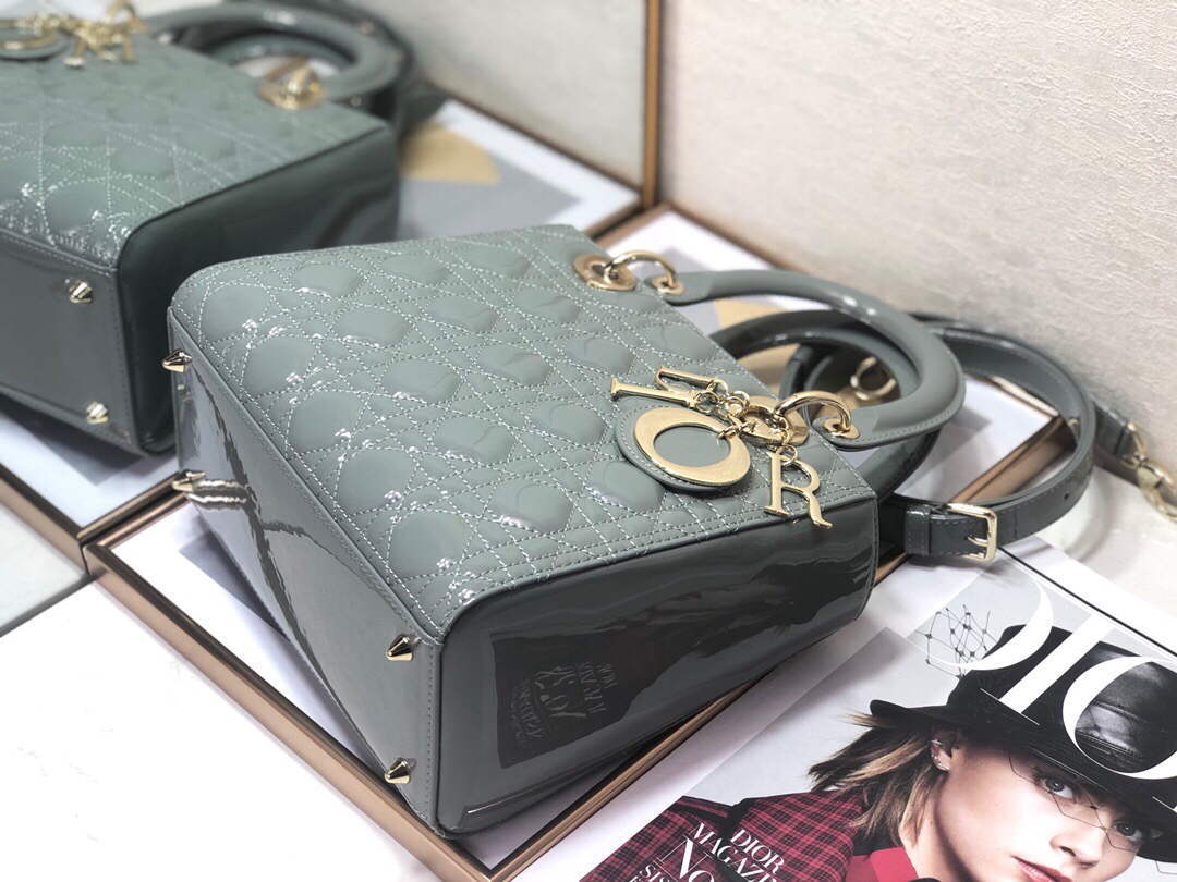 Dior M0565 Medium Lady Dior Patent Cannage Calfskin Bag Gray - Default Title - View 5