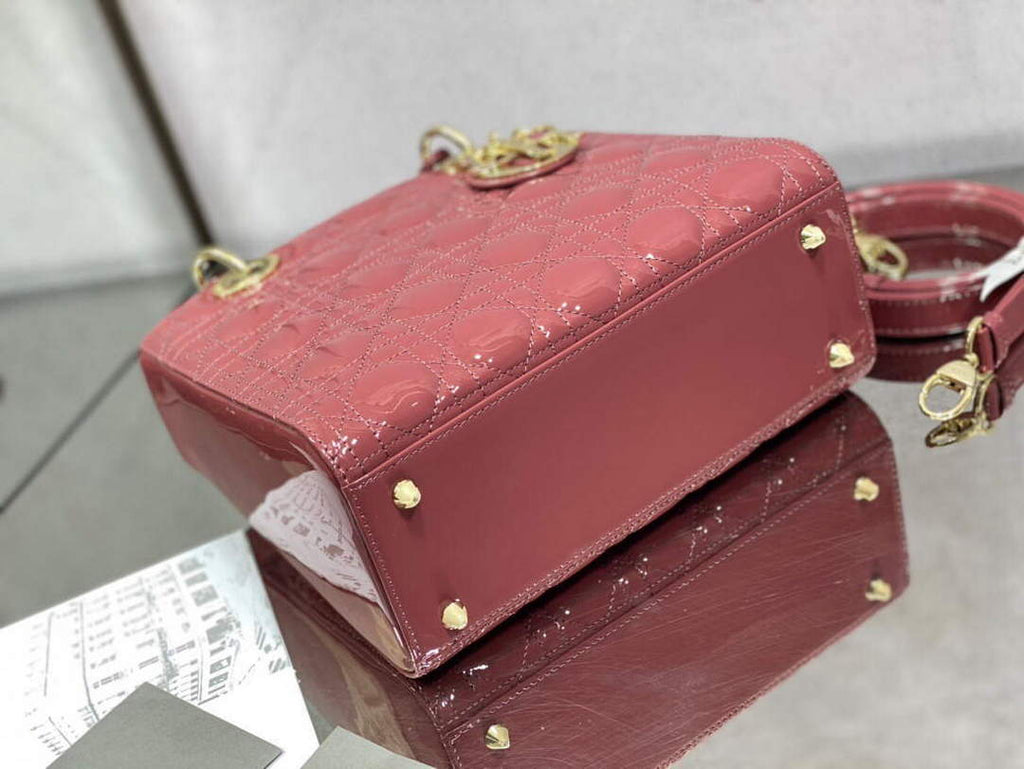 Dior M0565 Medium Lady Dior Patent Cannage Calfskin Bag Pink