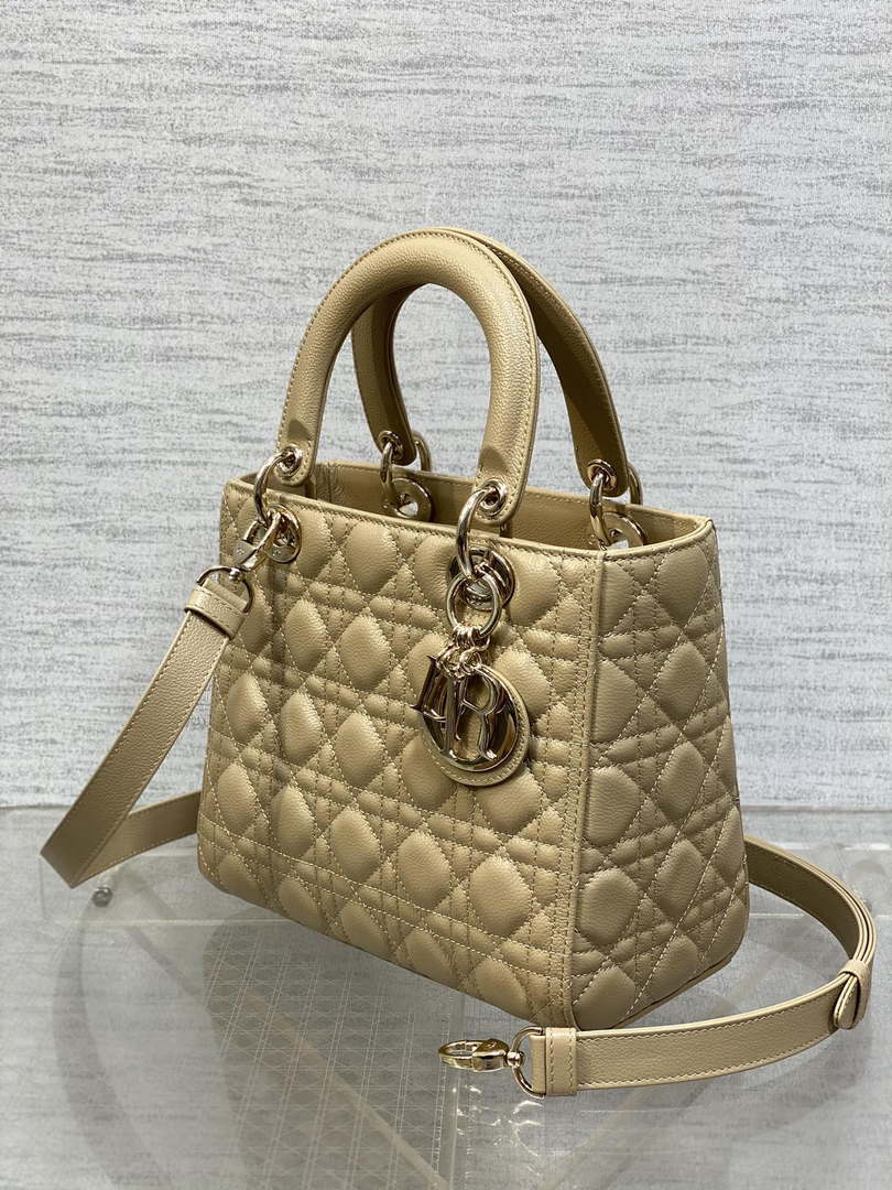 Dior M0565 Medium Lady Dior Bag Sand-Colored Grained Cannage Calfskin Gold - Default Title - View 2