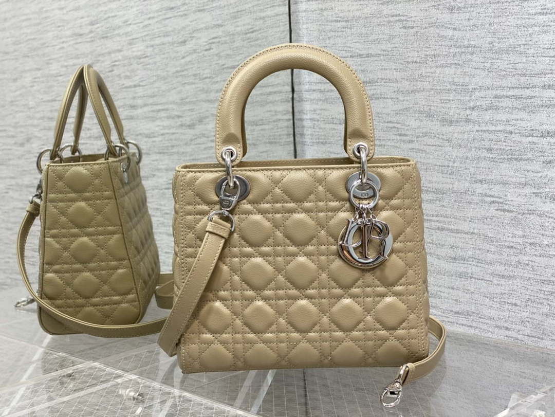 Dior M0565 Medium Lady Dior Bag Sand-Colored Grained Cannage Calfskin Silver - Default Title - View 1