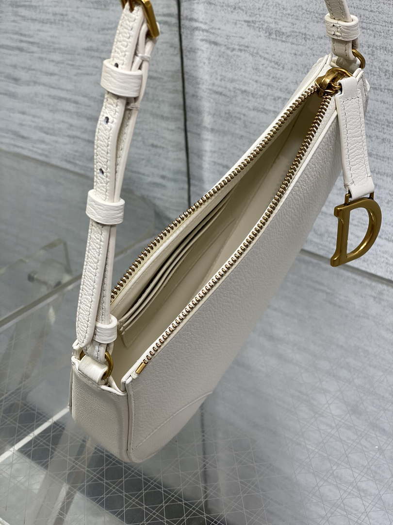 Dior M05909 Saddle Shoulder Pouch White Goatskin