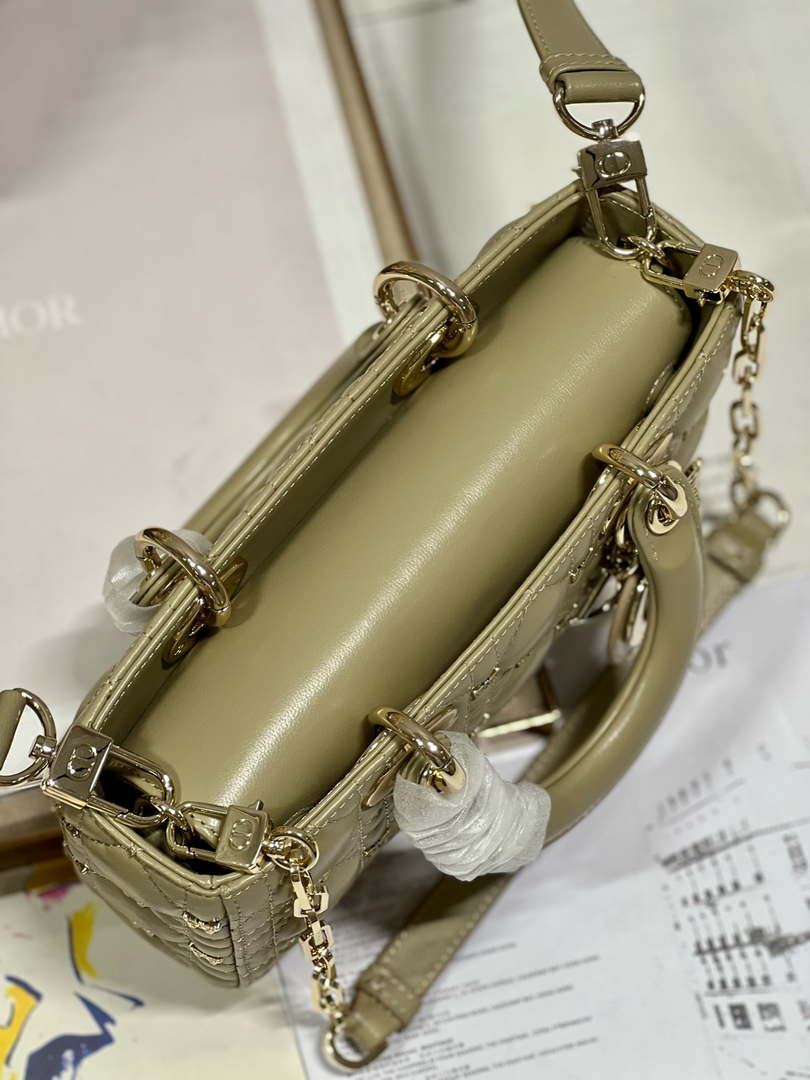 Dior M0613 Small Lady D-joy Bag Green Cannage Lambskin with Gold-Finish Butterfly Studs - Default Title - View 7