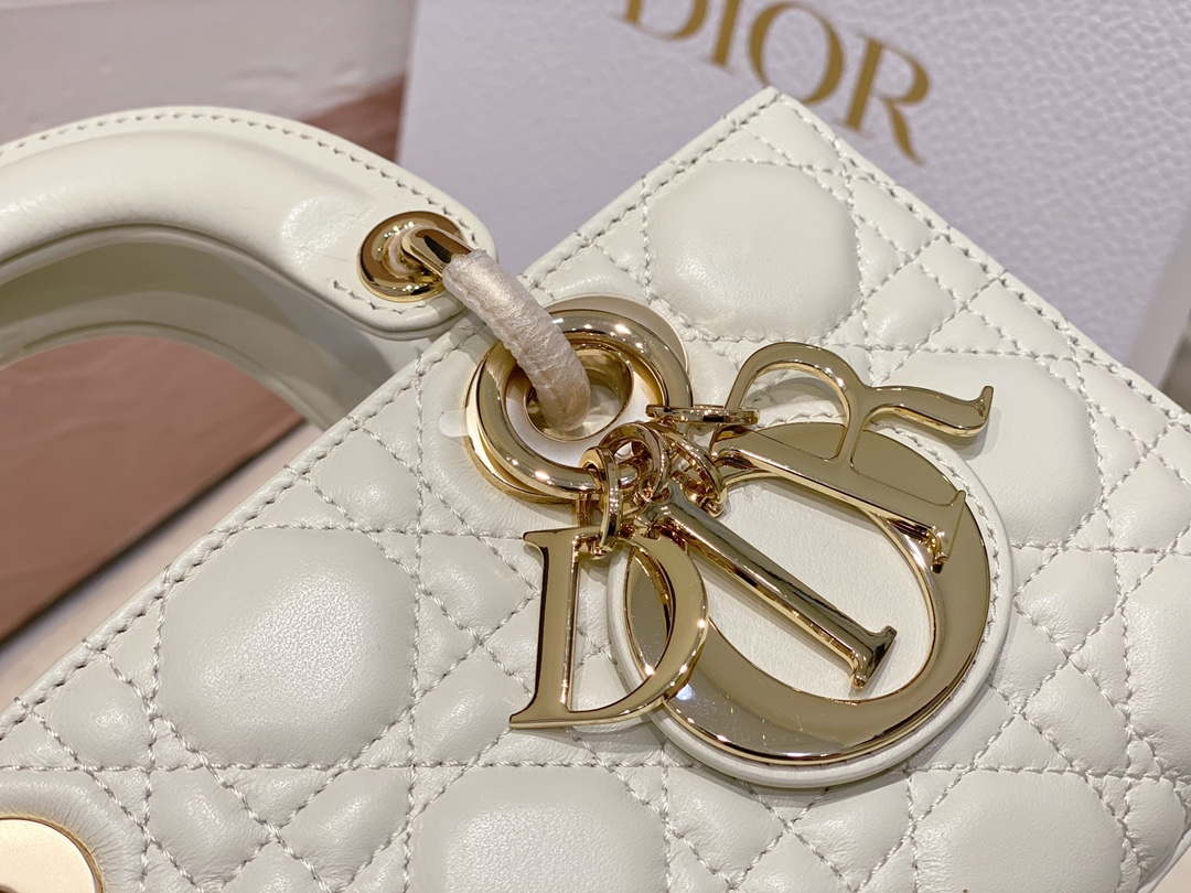 Dior M0613 Small Lady D-joy Bag White Cannage Lambskin