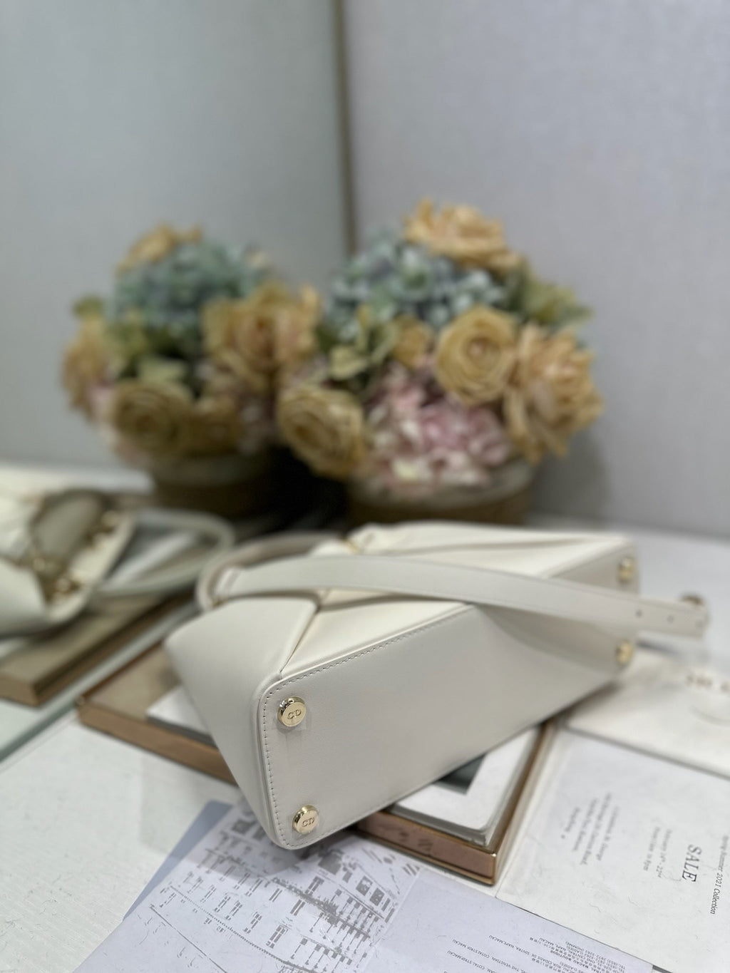 Dior M0737 Cigale top handle bag White