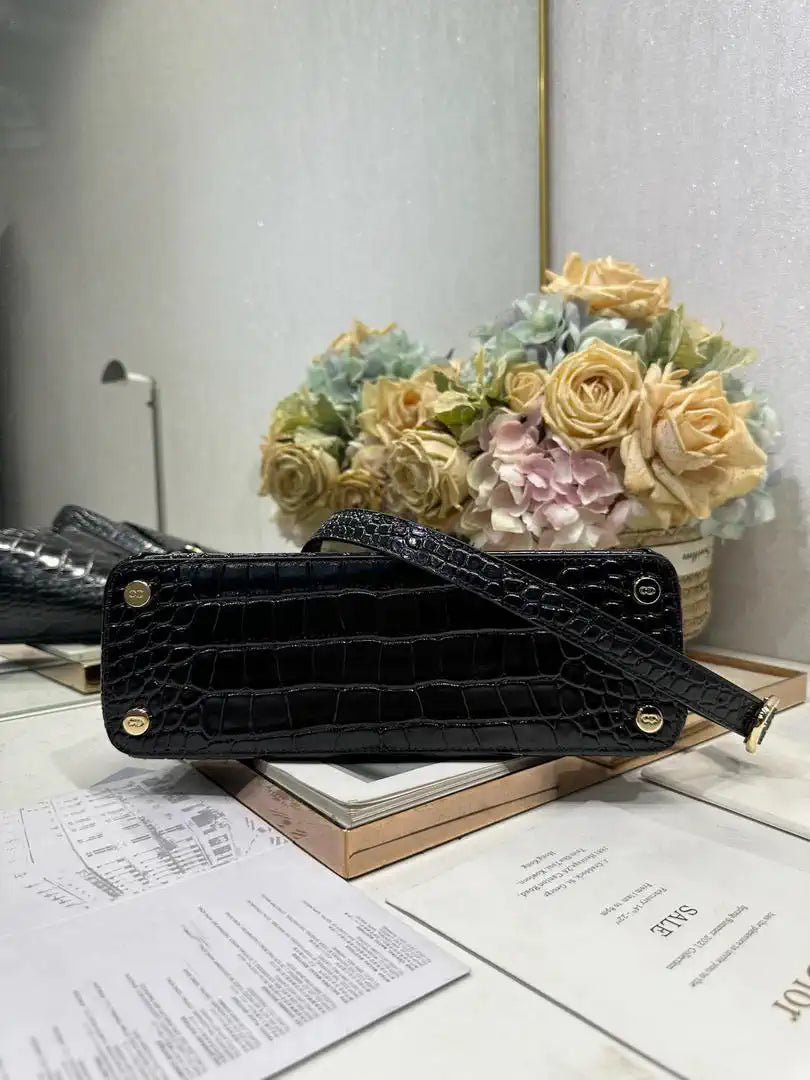 Dior M0737 Cigale top handle bag Crocodile pattern Black