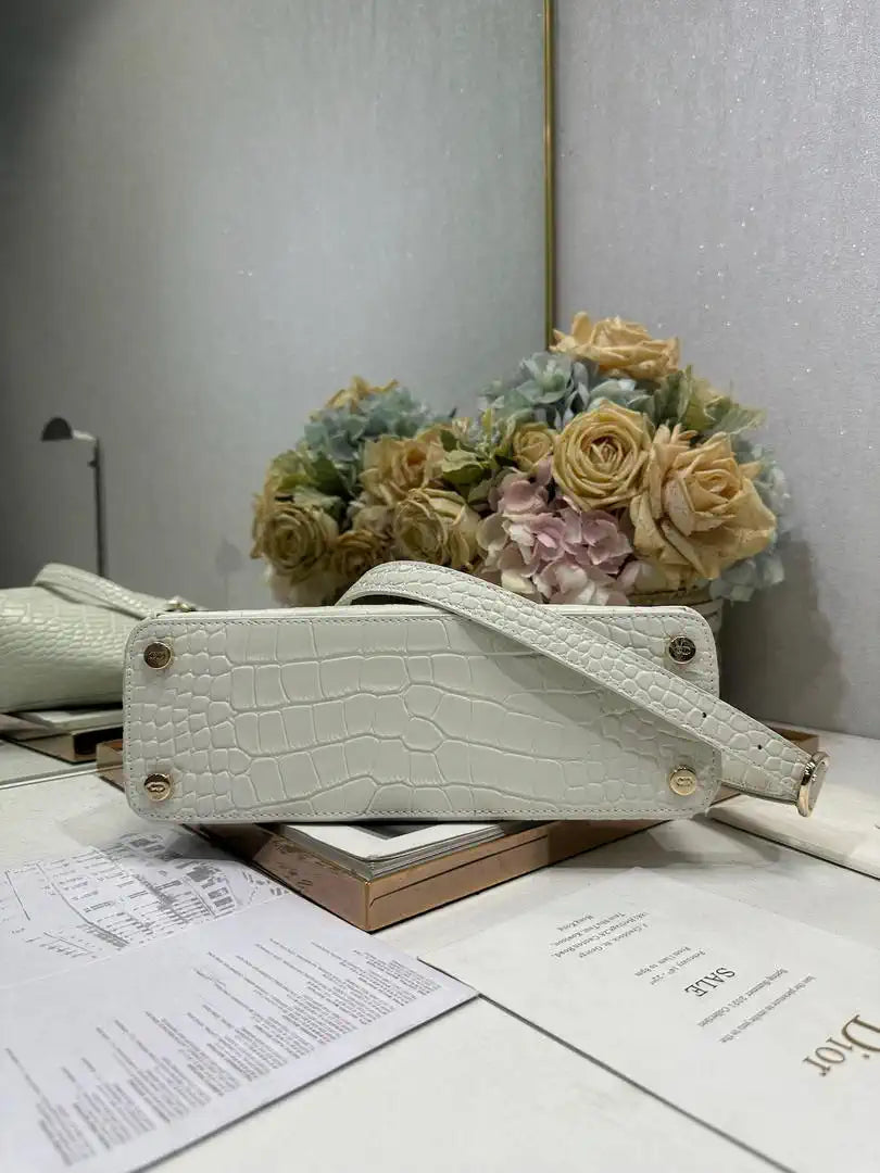 Dior M0737 Cigale top handle bag Crocodile pattern Beige