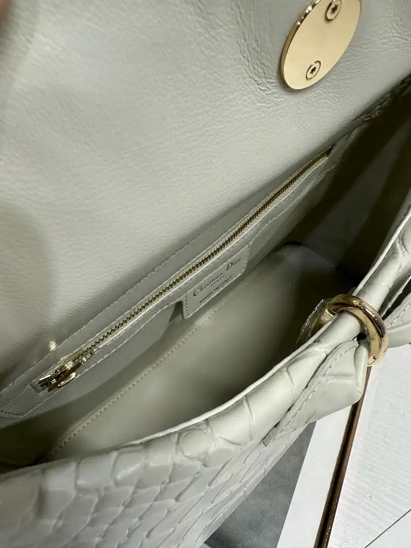 Dior M0737 Cigale top handle bag Crocodile pattern Beige