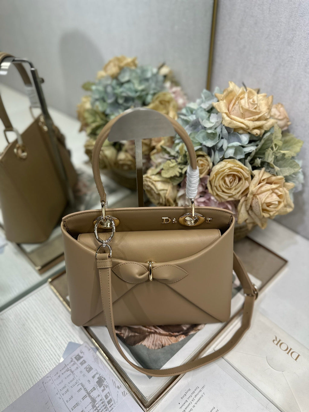 Dior M0737 Cigale top handle bag Apricot