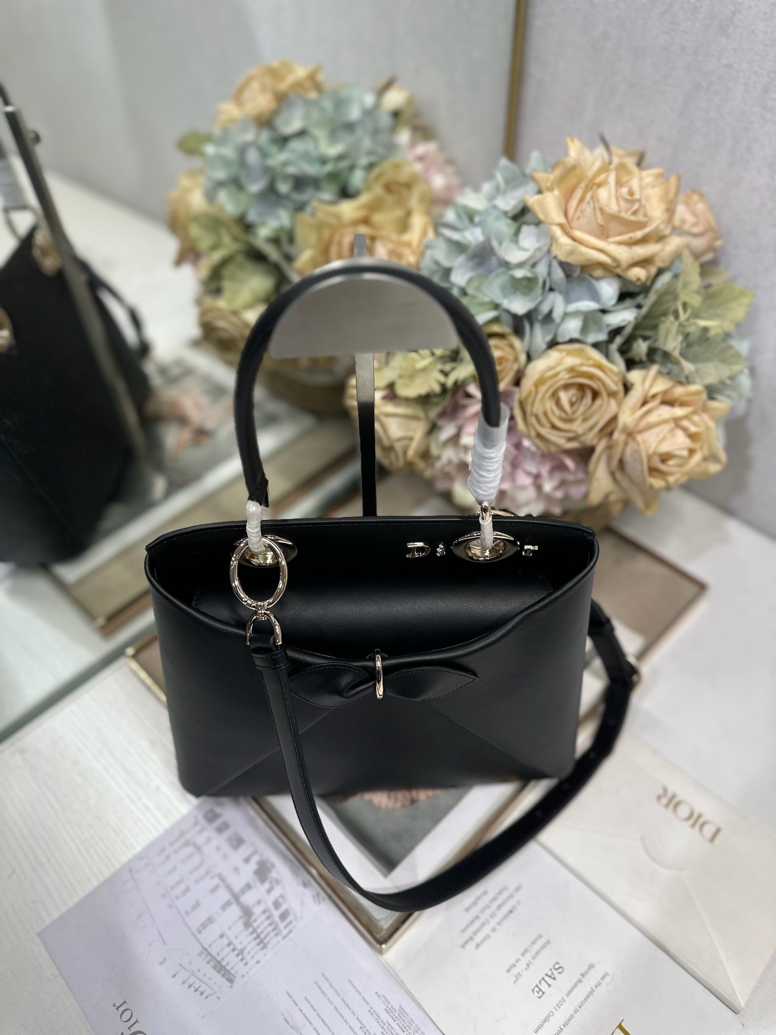 Dior M0737 Cigale top handle bag Black