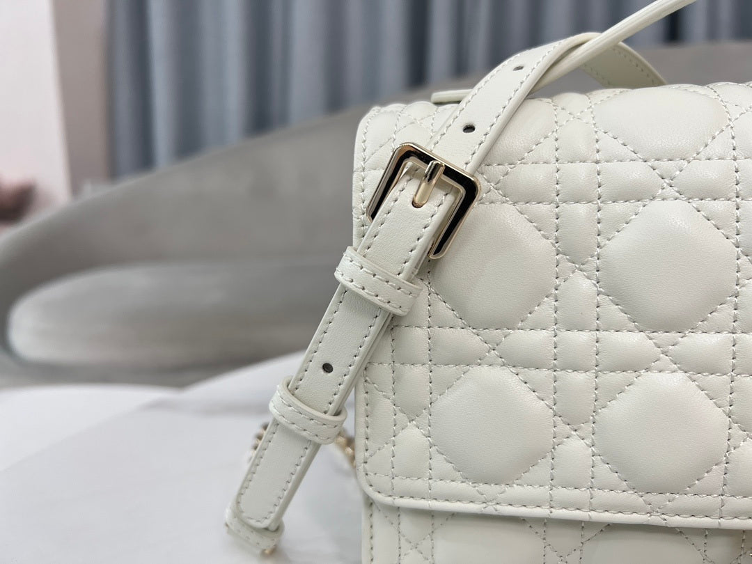 Dior M0997 My Dior Top Handle Bag Latte Cannage Lambskin - Default Title - View 4