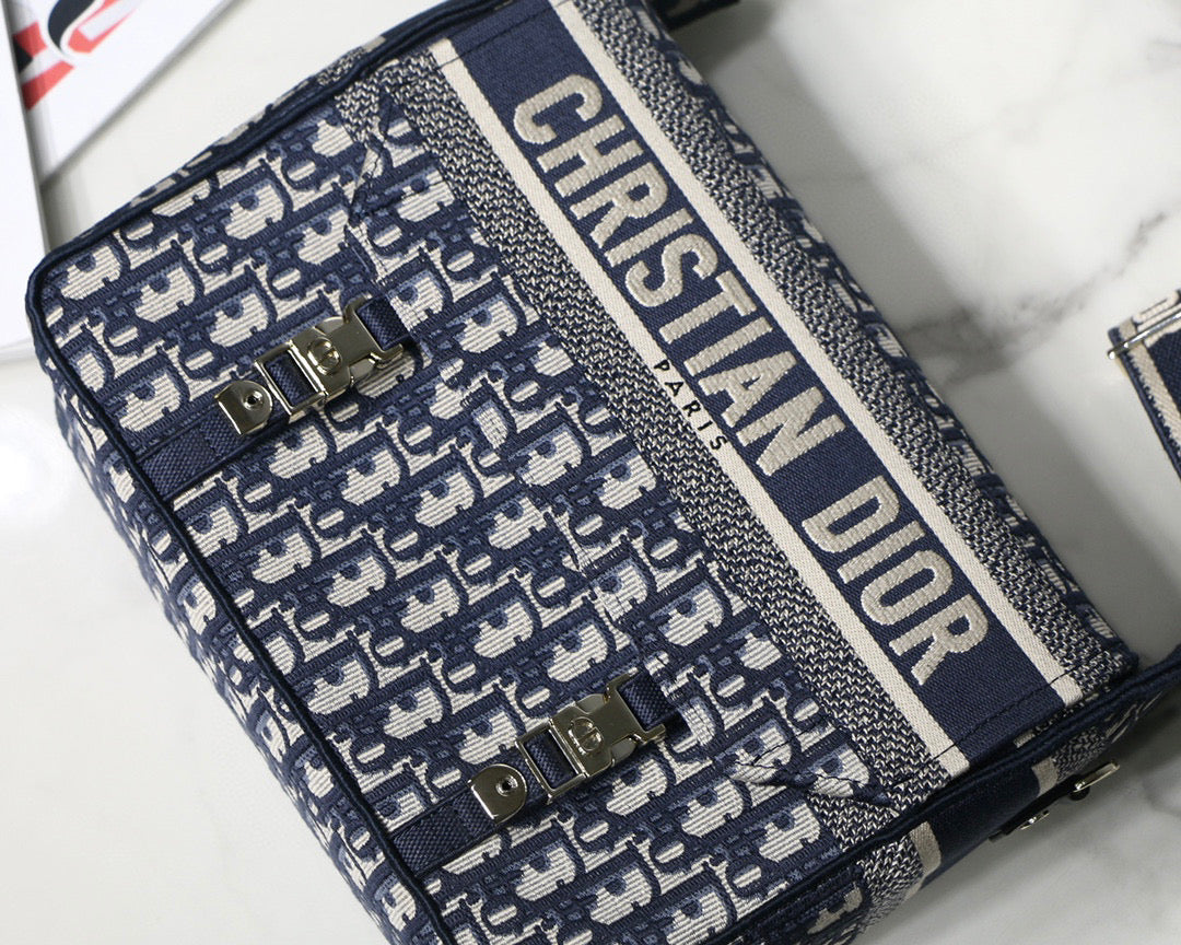 Dior M1241 Small Diorcamp Bag Blue Dior Oblique Embroidery