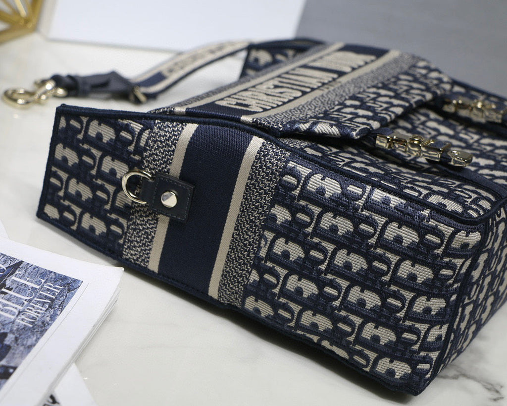 Dior M1241 Small Diorcamp Bag Blue Dior Oblique Embroidery