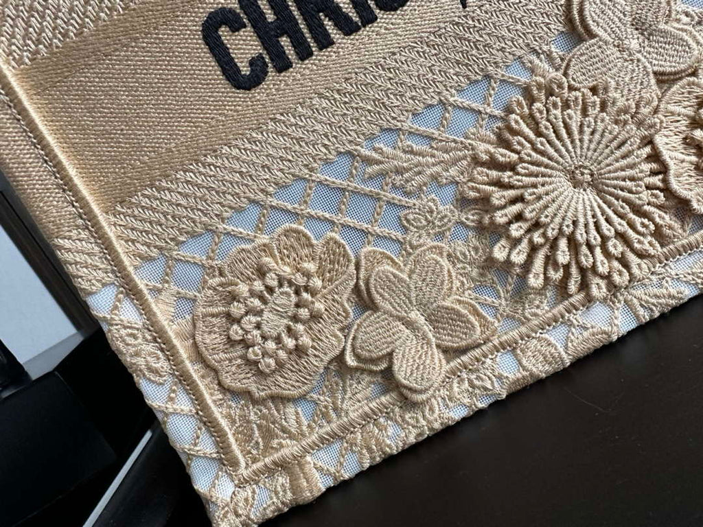 Dior M1265 Small Book Tote  Embroidery with 3D Macram¨¦ Effect M9621