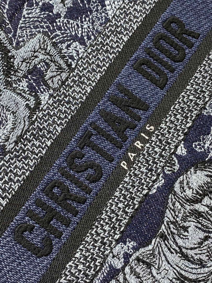 Dior M1265 Small Book Tote Toile de Jouy Sauvage Embroidery M9602