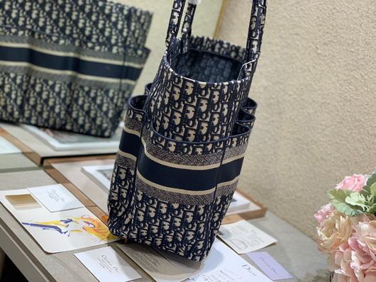 Dior M1279 Catherine Tote Bag Dior Oblique Embroidery Navy Blue - luxibagsmall