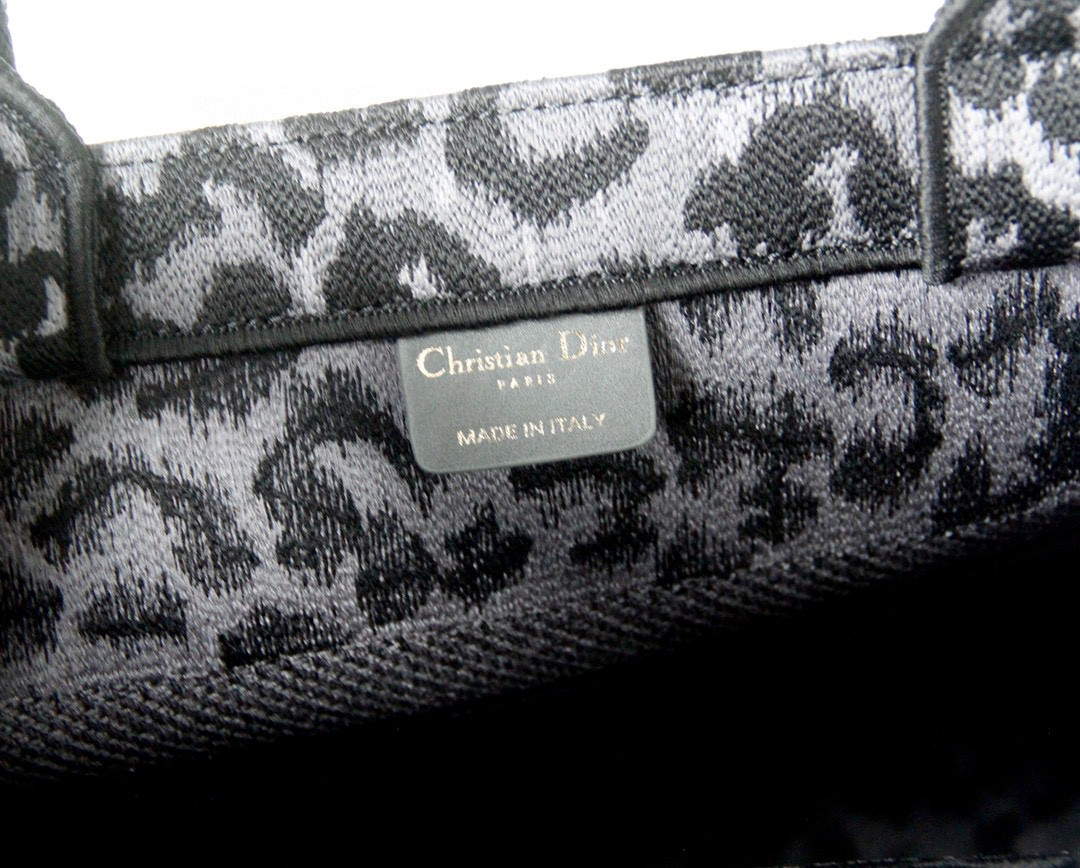Dior M1286 Dior Book Tote Grey Multicolor Mizza Embroidery