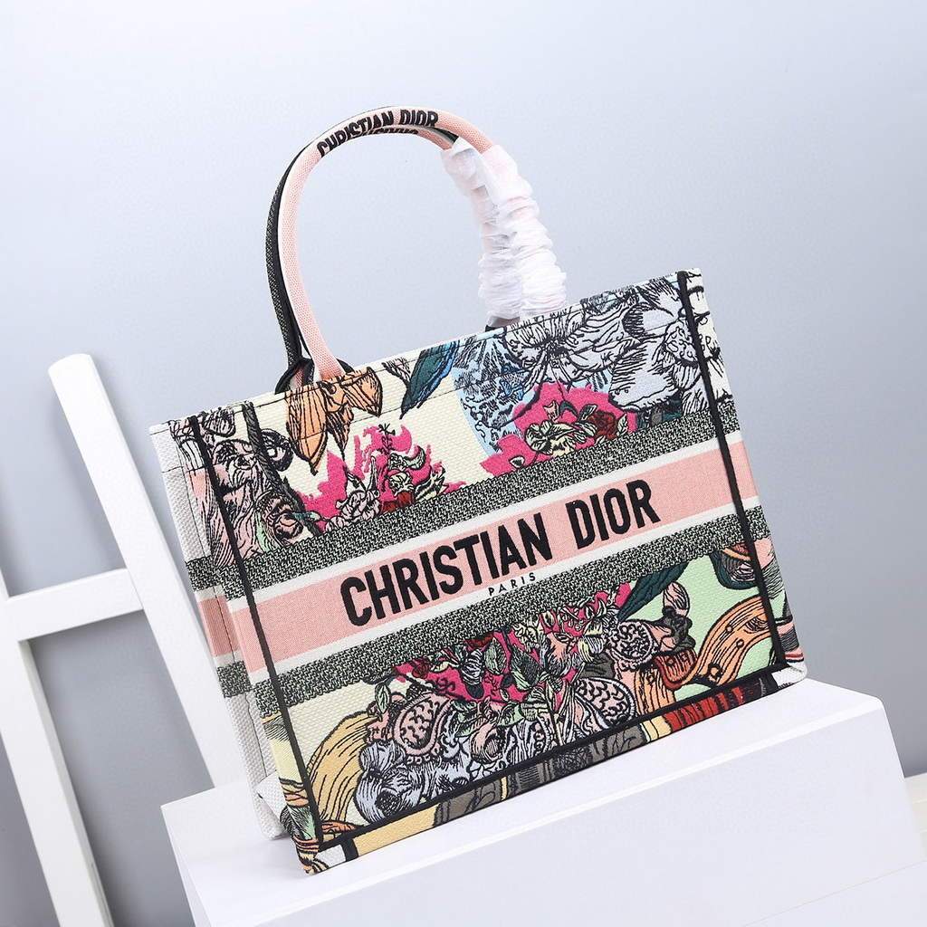Dior M1286 Dior Book Tote Coeur En Fleurs Bag - luxibagsmall