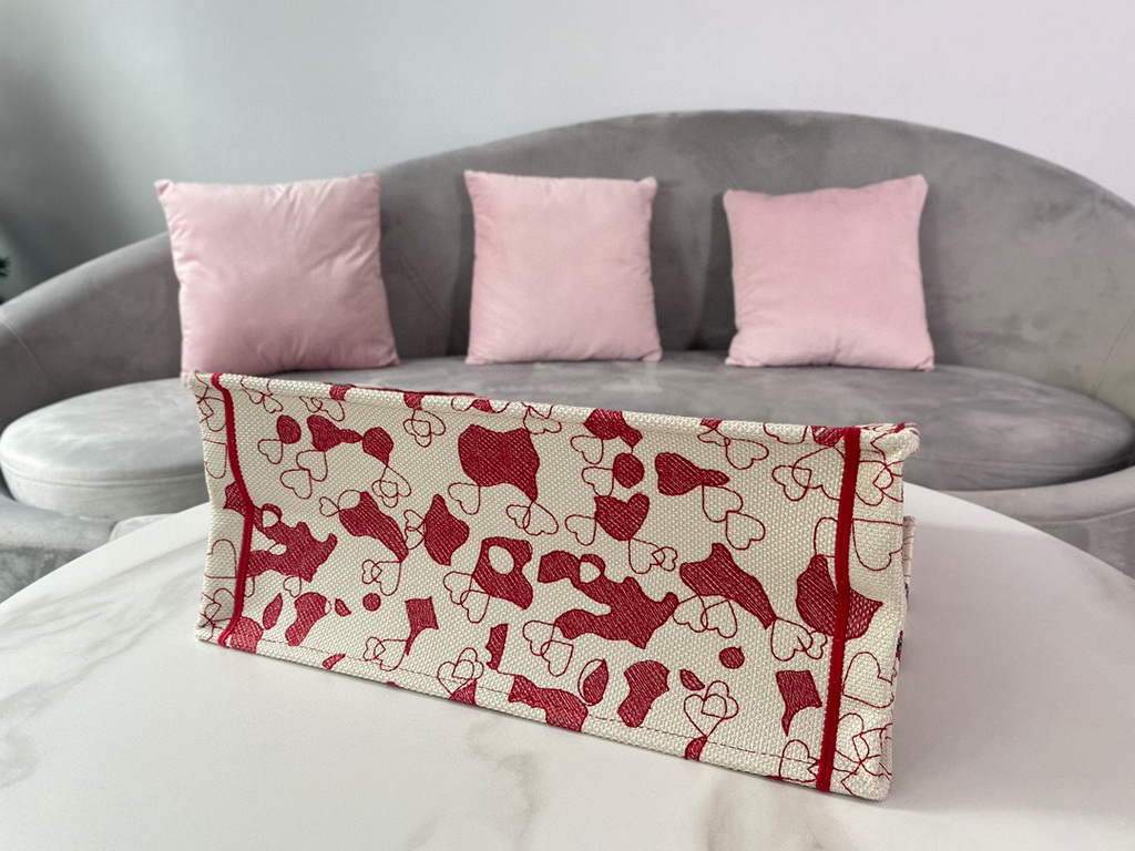 Dior M1286 DIORAMOUR DIOR BOOK TOTE Red and White D-Royaume d'Amour Embroidery