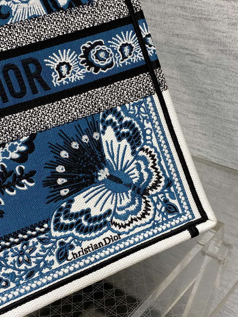 Dior M1286 Large Book Tote Blue and White Butterfly Bandana Embroidery - Default Title - View 3