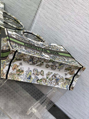 Dior M1286 Large Book Tote Butterfly Bandana Embroidery M105 - Default Title - View 9