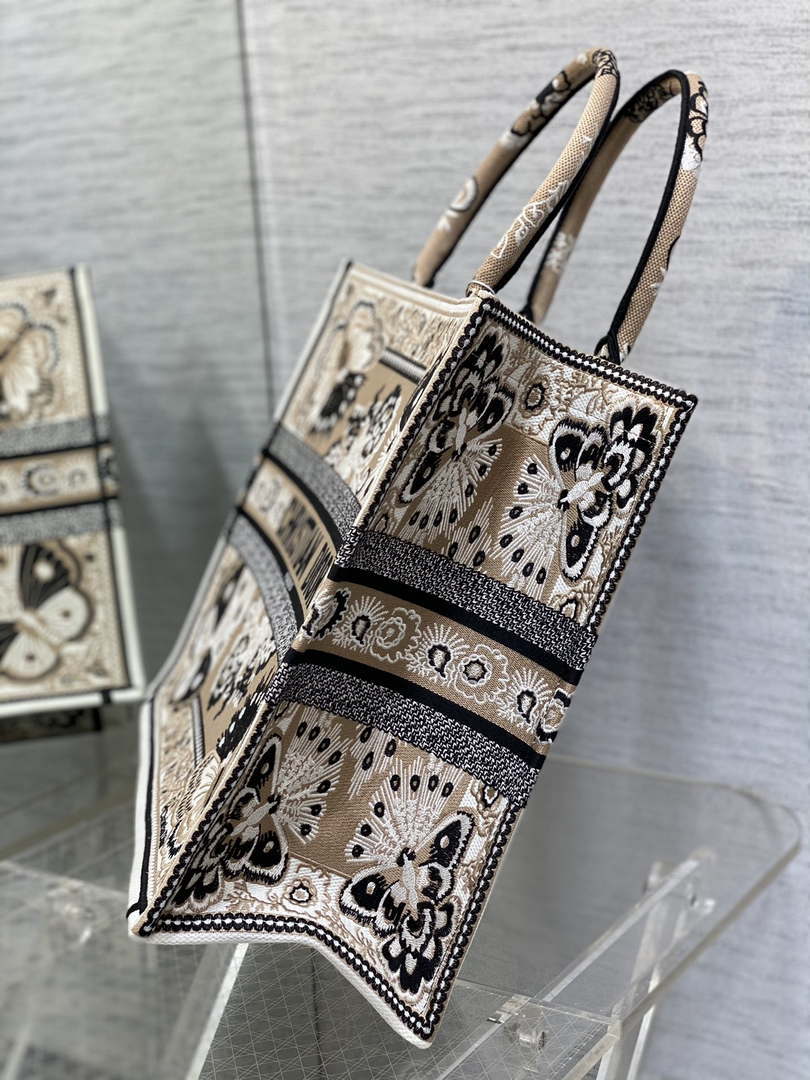 Dior M1286 Large Book Tote Butterfly Bandana Embroidery M106 - Default Title - View 6