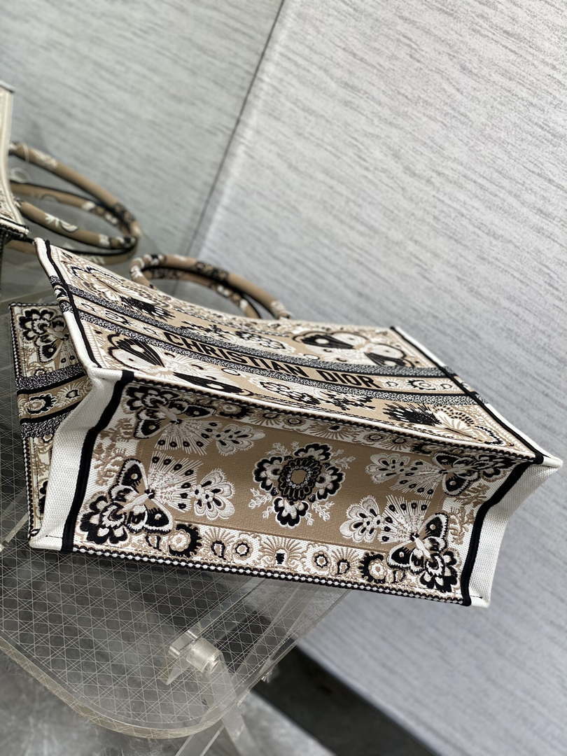 Dior M1286 Large Book Tote Butterfly Bandana Embroidery M106 - Default Title - View 8