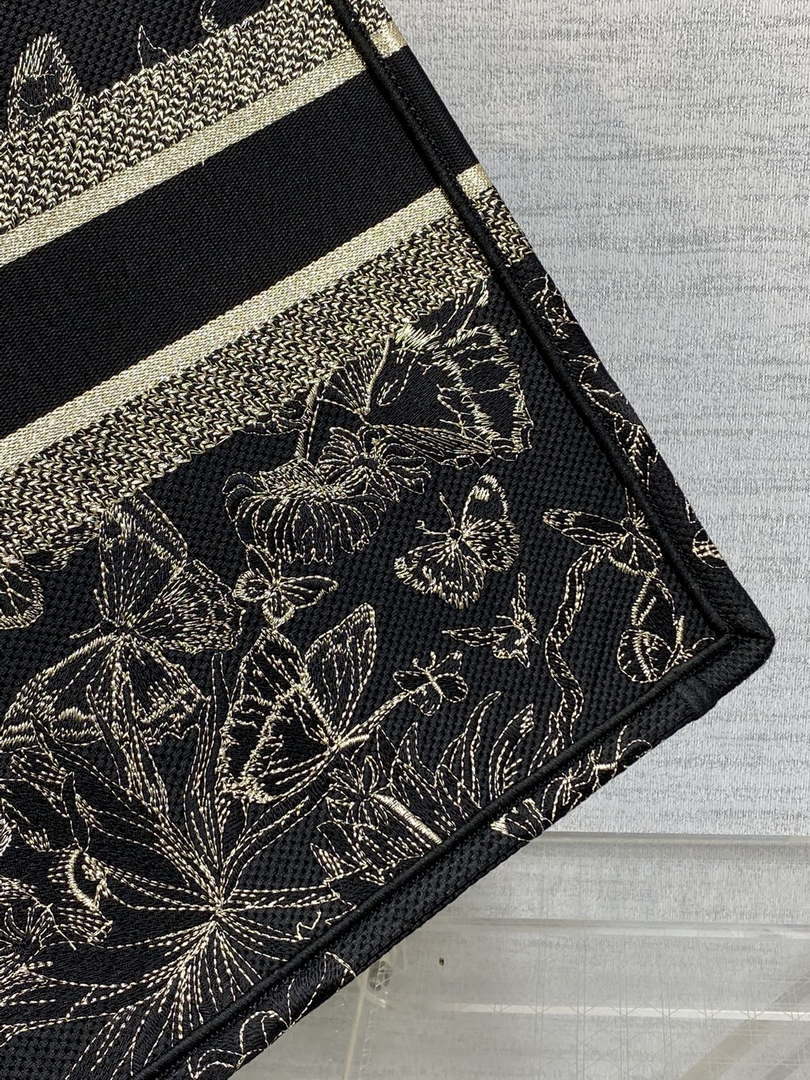 Dior M1286 Large Book Tote Butterfly Bandana Embroidery M108 - Default Title - View 5