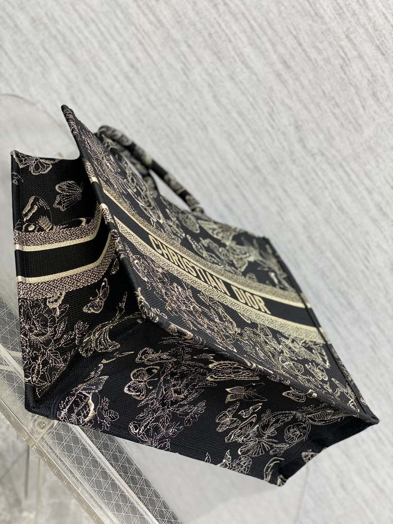 Dior M1286 Large Book Tote Butterfly Bandana Embroidery M108