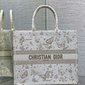 Dior M1286 Large Book Tote Butterfly Bandana Embroidery M109 - Default Title - View 1