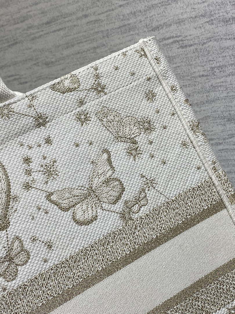 Dior M1286 Large Book Tote Butterfly Bandana Embroidery M109