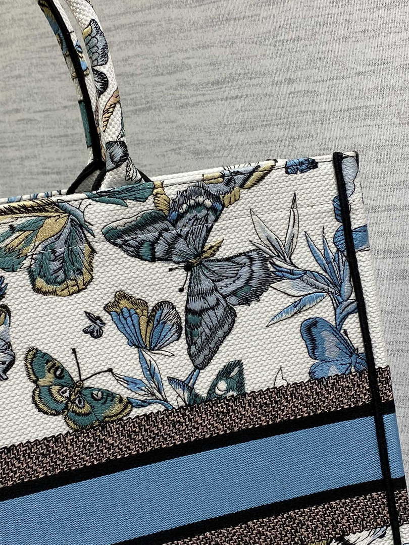 Dior M1286 Large Book Tote Butterfly Bandana Embroidery M120 - Default Title - View 5