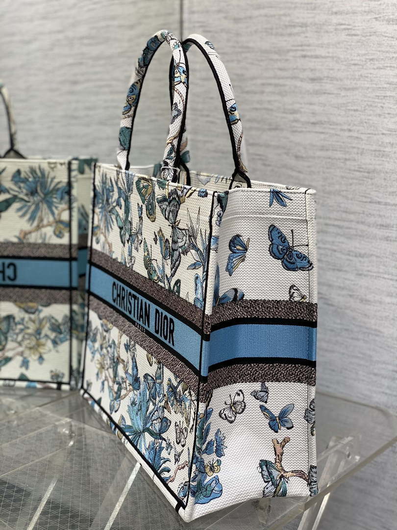 Dior M1286 Large Book Tote Butterfly Bandana Embroidery M120
