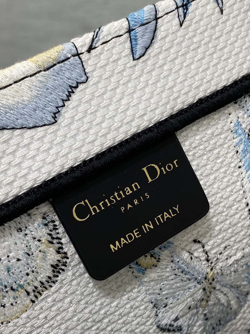Dior M1286 Large Book Tote Butterfly Bandana Embroidery M120
