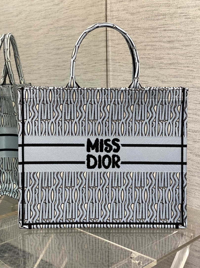 Dior M1286 Large Book Tote Pale Blue and Black Miss Dior Allover M1118