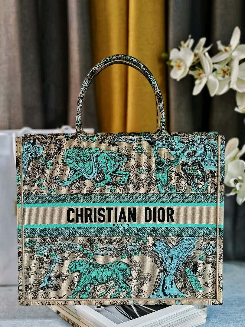 Dior M1286 Large Book Tote Toile de Jouy Embroidery M1101