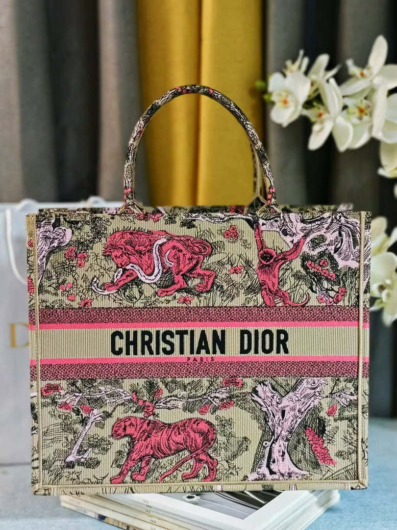 Dior M1286 Large Book Tote Toile de Jouy Embroidery M1102 - Default Title - View 1