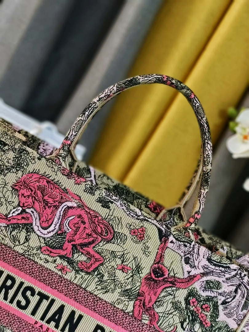 Dior M1286 Large Book Tote Toile de Jouy Embroidery M1102