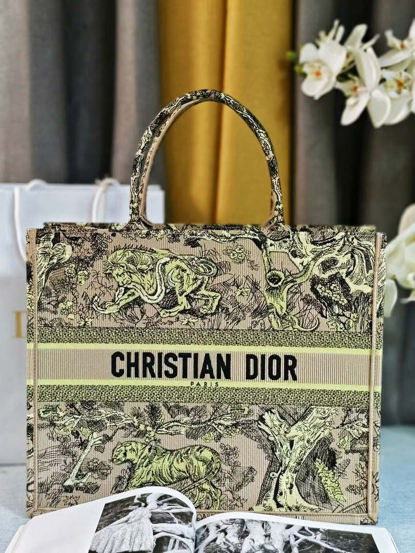 Dior M1286 Large Book Tote Toile de Jouy Embroidery M1103 - Default Title - View 1