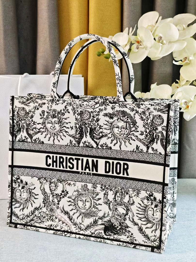 Dior M1286 Large Book Tote Toile de Jouy Embroidery M1108