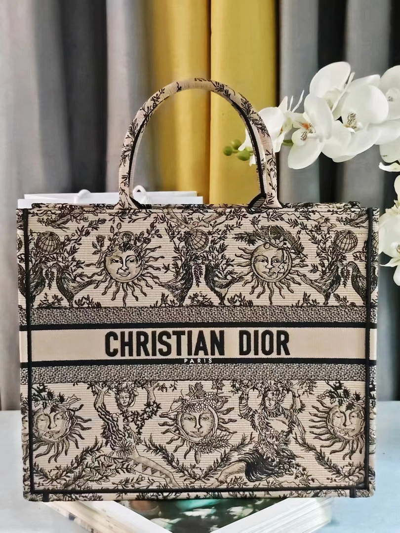 Dior M1286 Large Book Tote Toile de Jouy Embroidery M1109