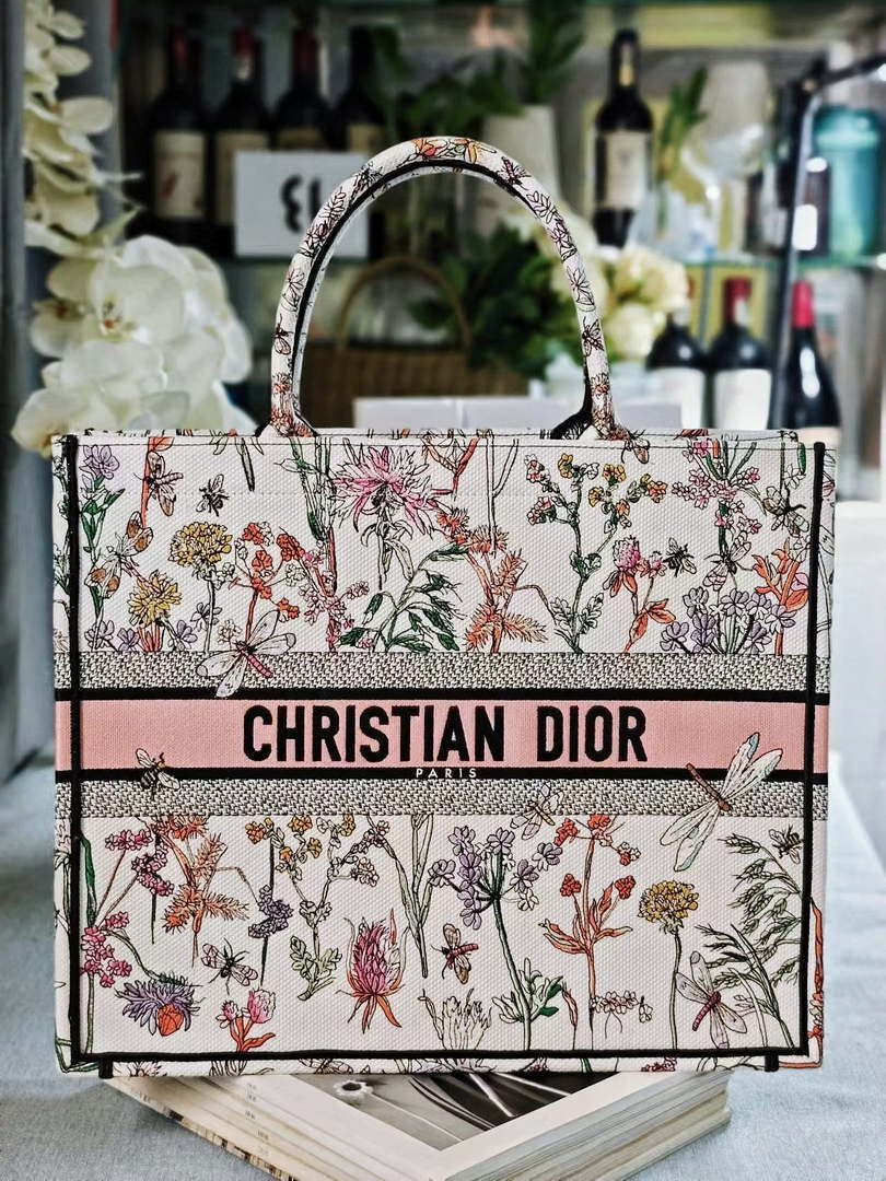 Dior M1286 Large Book Tote Toile de Jouy Embroidery M1111