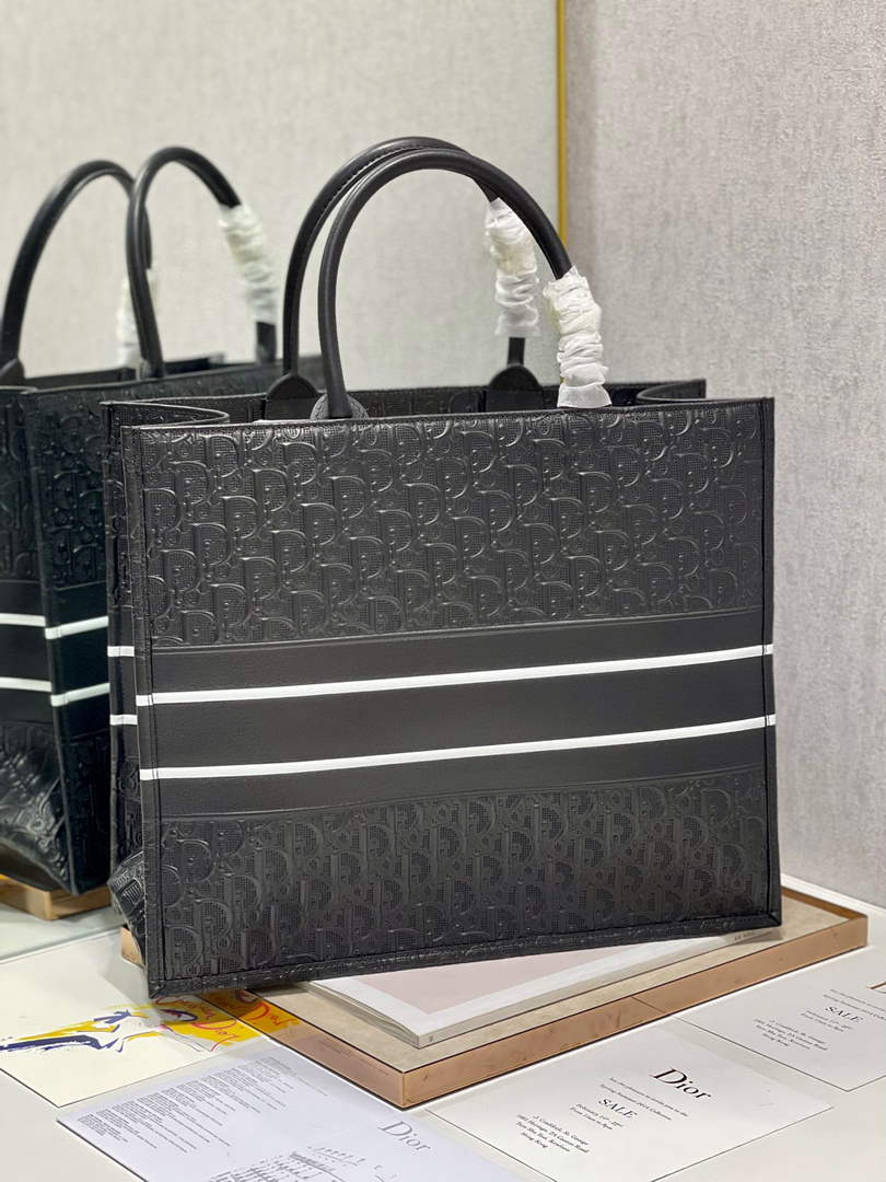 Dior M1286 Large Book Tote Black Perforated and Embossed Oblique Calfskin