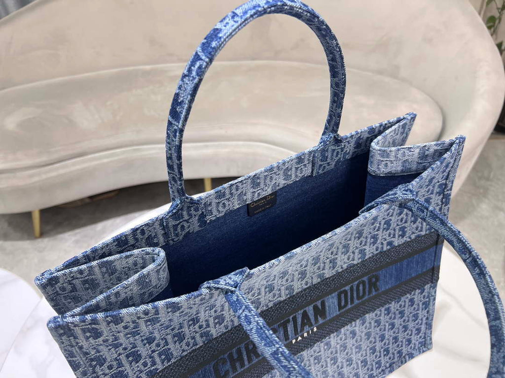 Dior M1286 Large Dior Book Tote Blue Denim Dior Oblique Jacquard M2013