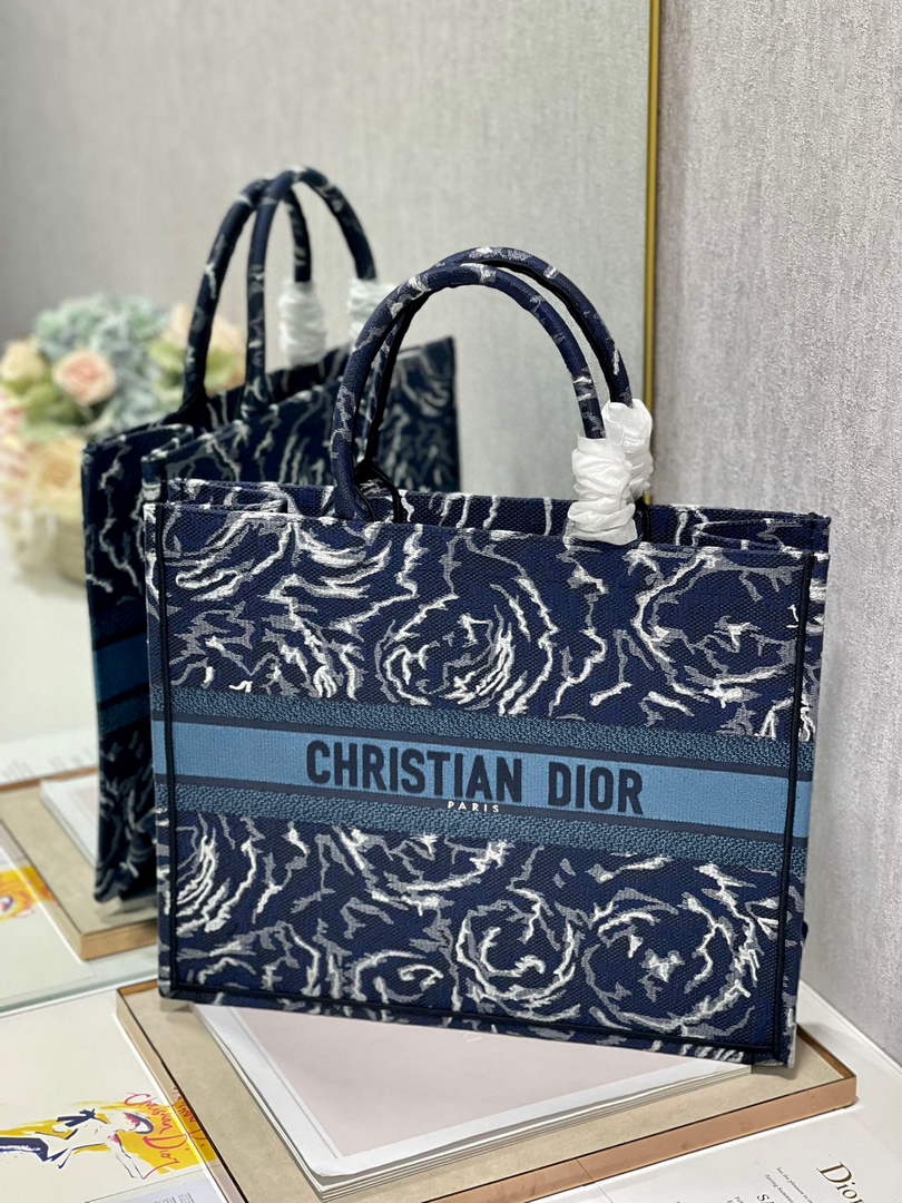 Dior M1286 Large Book Tote Blue Dior Roses embroidery - Default Title - View 3