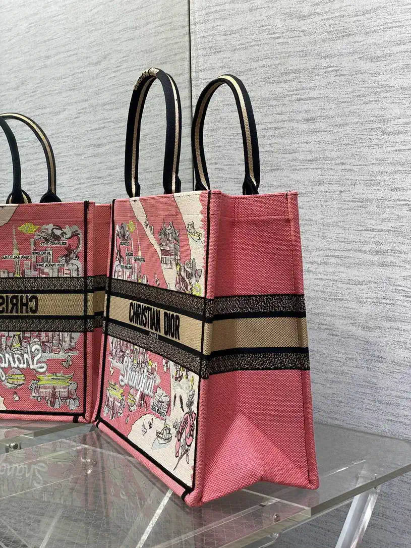 Dior M1286 Souvenir Large Dior Book Tote Natural Raffia and Multicolor Embroidered M1132